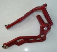 Rempedaal alluminium roodkleurig